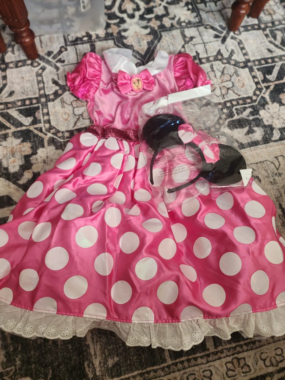 Disney Minnie Mouse Costume Girls Size 4-6X Pink Polka Dot Dress w Ears NWOT - Picture 5 of 6